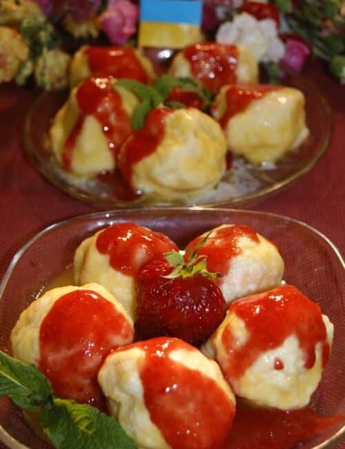 Homemade cheese balls with strawberry