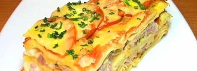 Ukrainian omelette with ham and vegetables