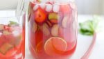 Rhubarb-strawberry drink