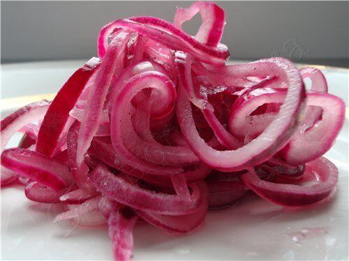 Marinated bulb onion