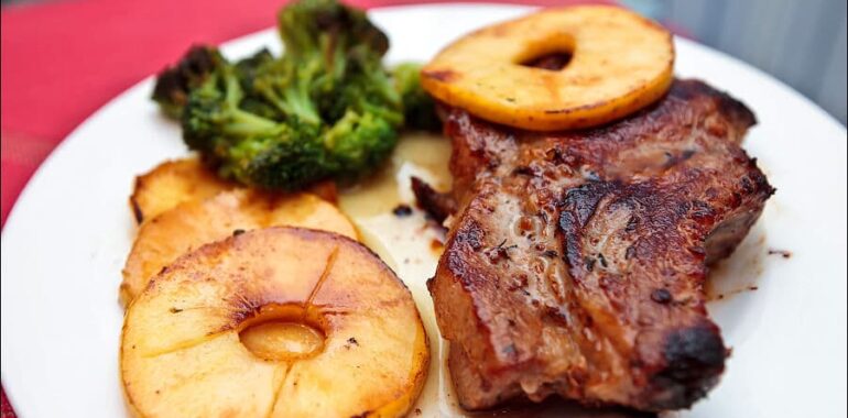 Marinated Pork Roast With Apple Rings