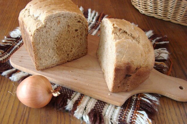 Homemade bread with onion and garlic