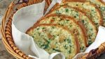 Bread with garlic and parsley