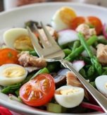 Tuna and quail egg salad