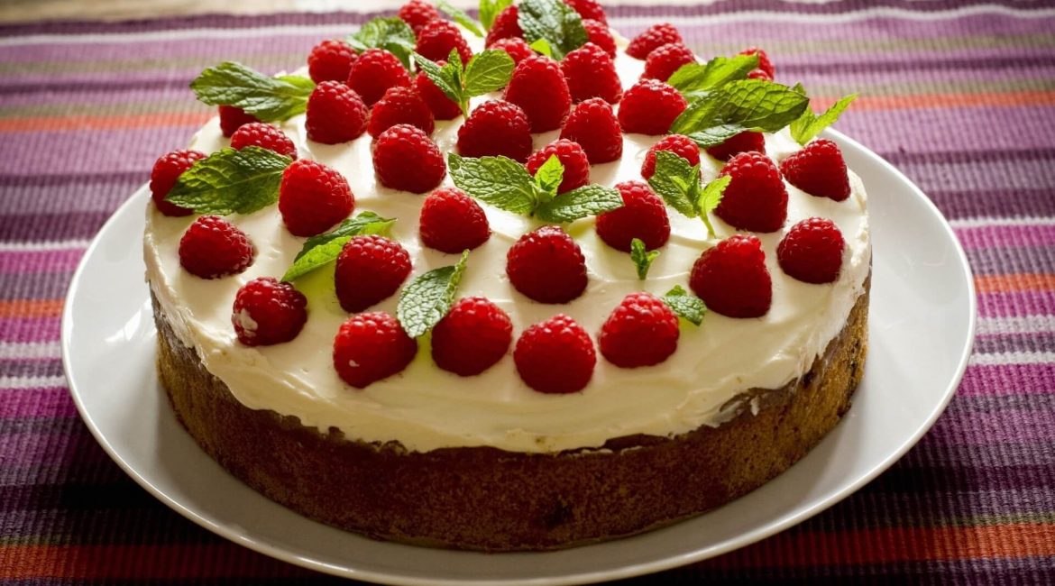Cake ‘Raspberry heart’