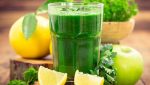 Parsley, apple, and banana smoothie