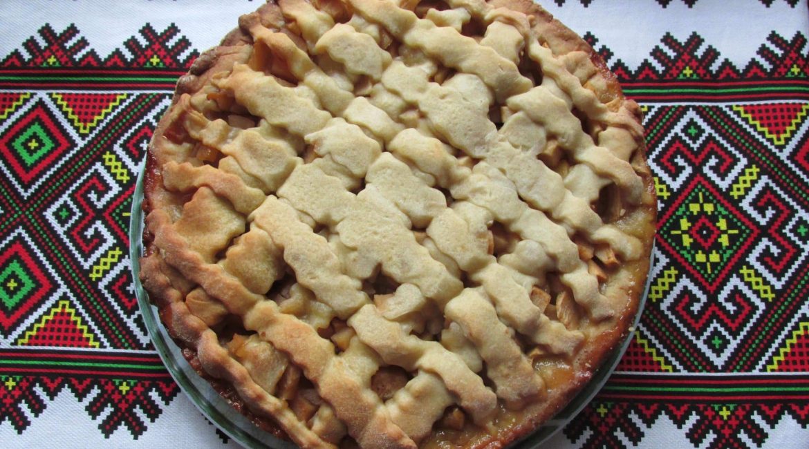 Apple cinnamon pie