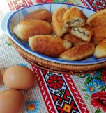 Ukrainian pyrizhky with buckwheat and egg (Hand pies)