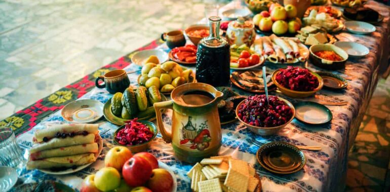 Why should you celebrate Christmas with your family? 12 lean Ukrainian dishes for Christmas Eve and 10 interesting old Christmas traditions