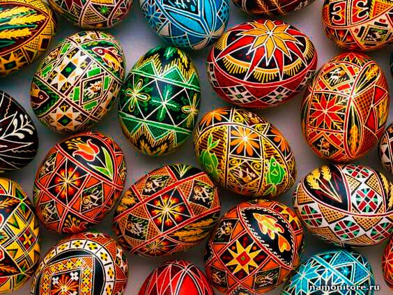 Pysanky – 26 Ukrainian Easter eggs from different regions of Ukraine
