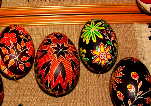 Pysanky Designs in Gucci Fashion – Ukrainian-Polish Center