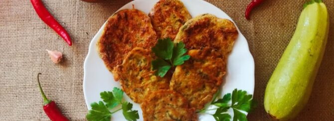 Zucchini fritters with herbs and garlic
